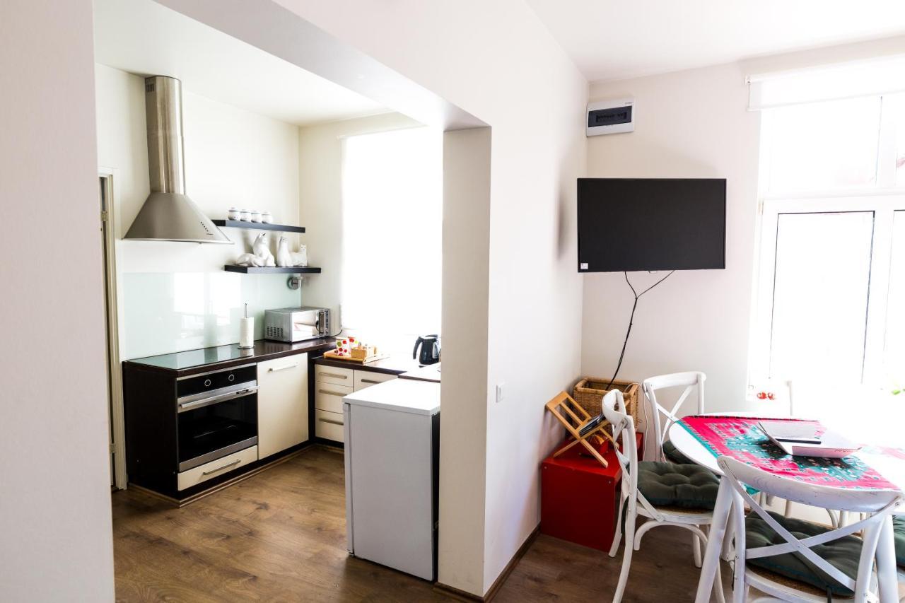 Karusselli Beach Apartment パルヌ エクステリア 写真