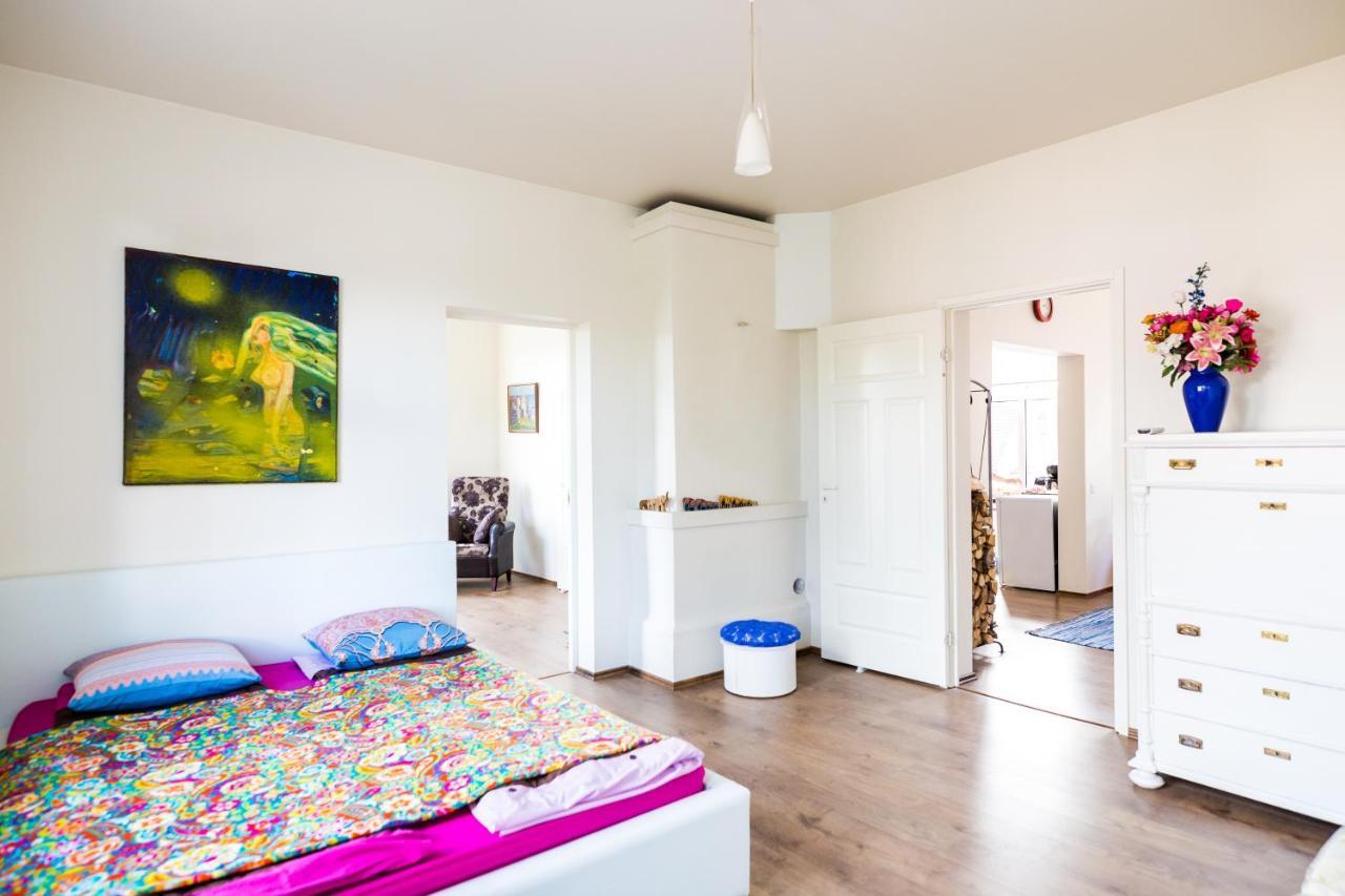 Karusselli Beach Apartment パルヌ エクステリア 写真