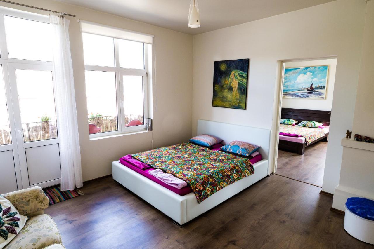 Karusselli Beach Apartment パルヌ エクステリア 写真